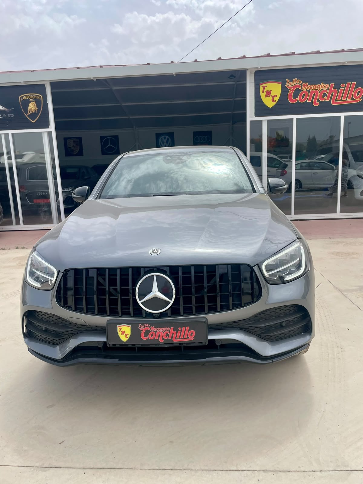 Mercedes GLC 400d 4MATIC Coupé AMG Line - 330CV - 2022 - Techo Negro / Cinturones Rojos / 360º - Imagen 5