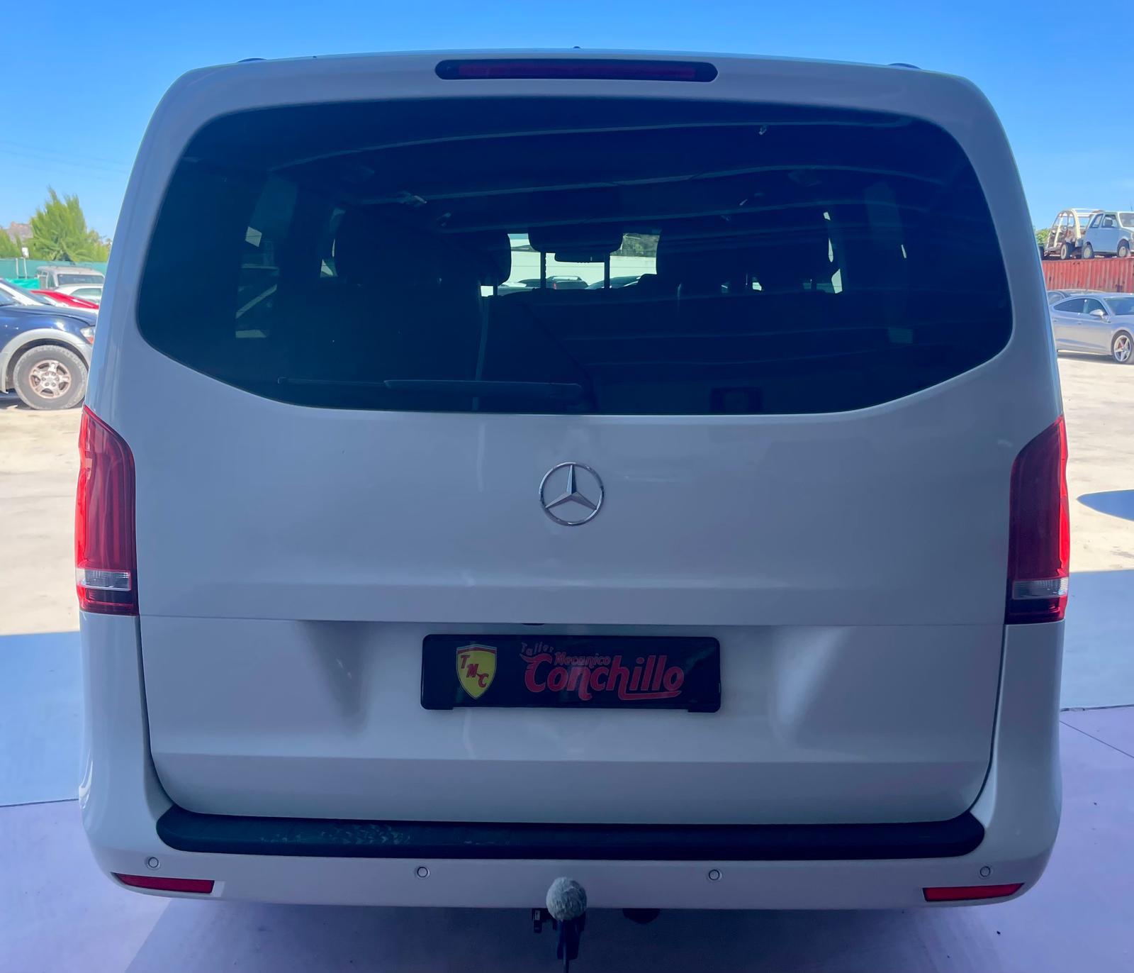 Mercedes-Benz Clase V 300 d AMG Line 239CV 9G-TRONIC | 2021 | 7 Plazas - Imagen 2