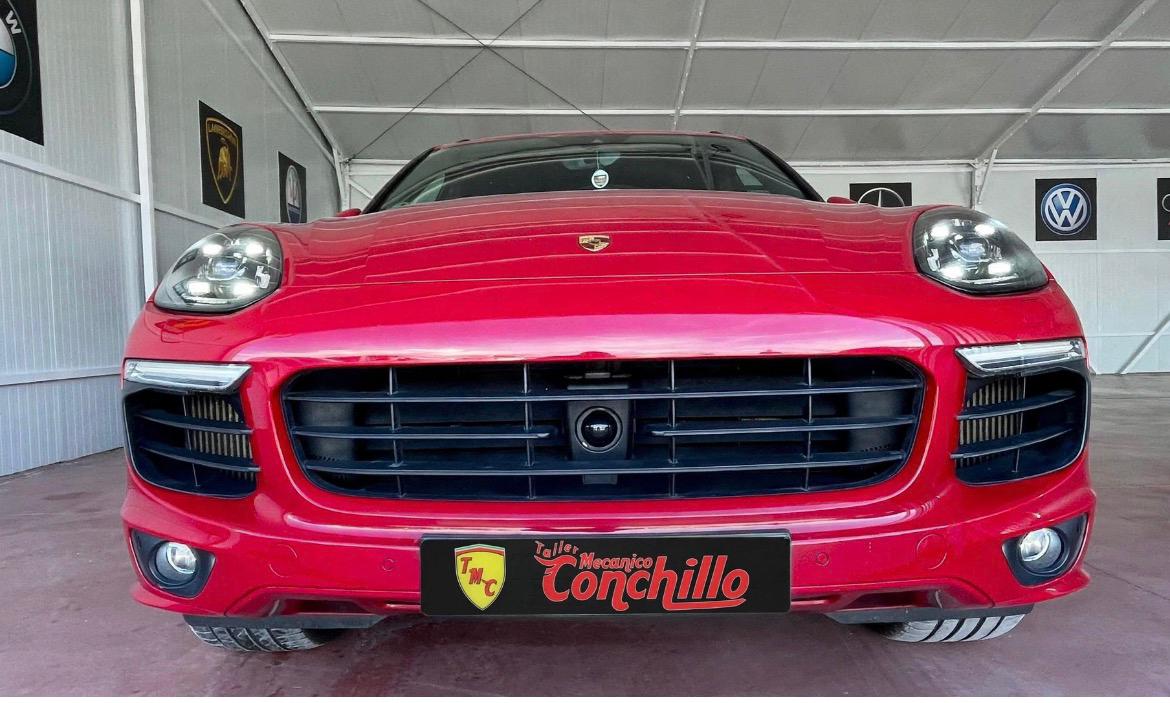 PORSCHE CAYENNE S DIESEL 4.2 V8 385 CV - 2016 - ROJO CARMINE - Imagen 2
