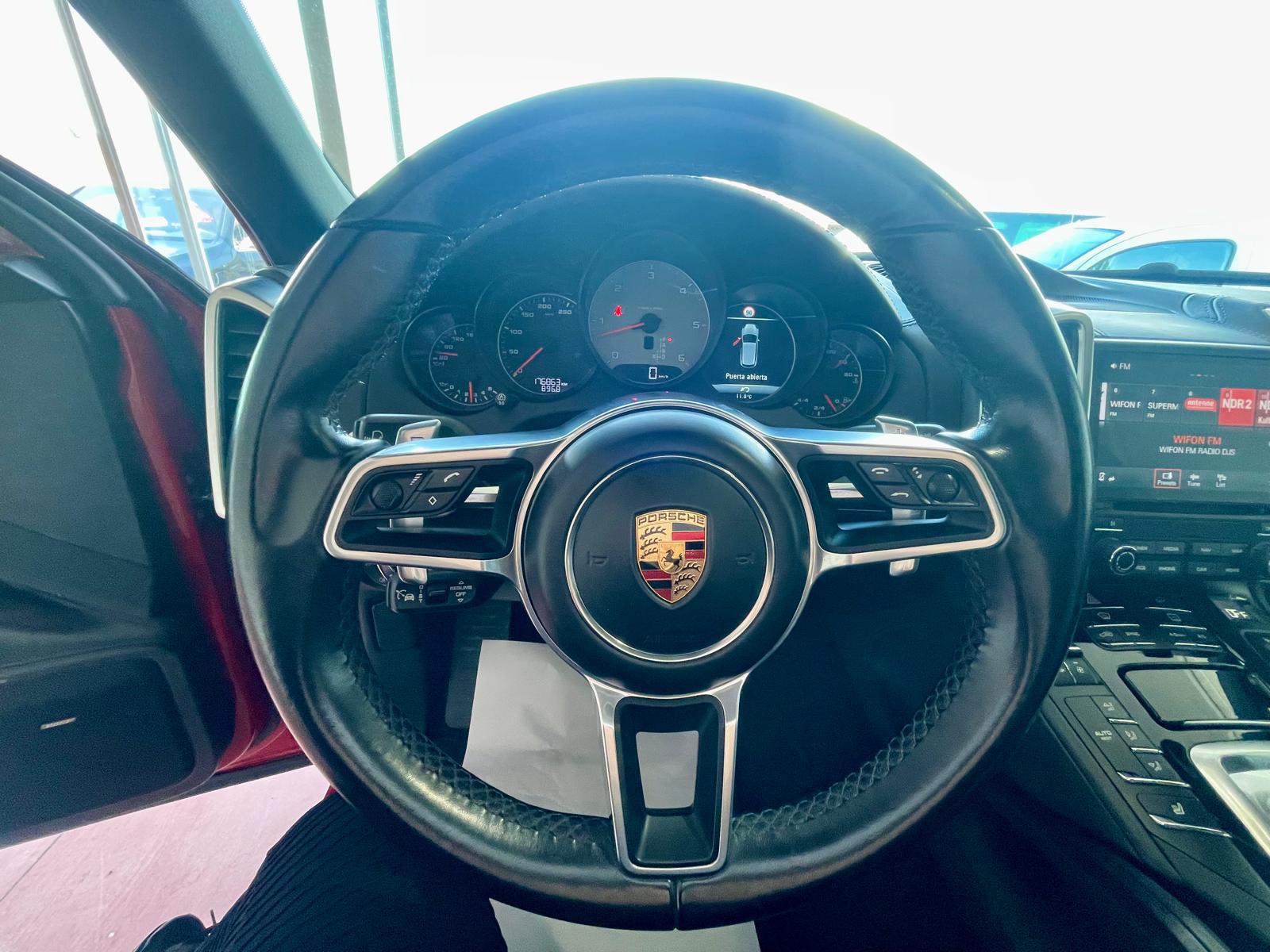 PORSCHE CAYENNE S DIESEL 4.2 V8 385 CV - 2016 - ROJO CARMINE - Imagen 9