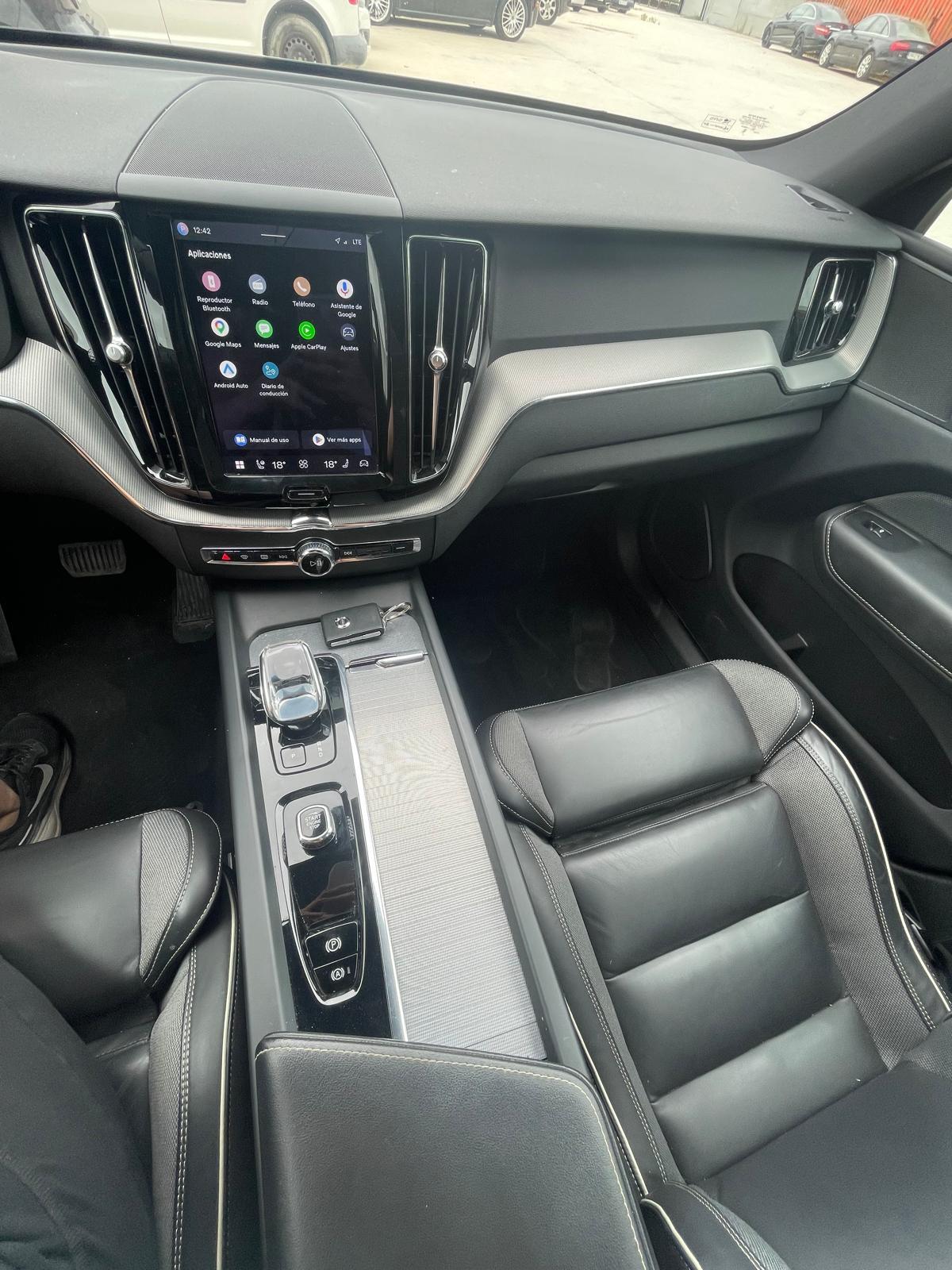 VOLVO XC60 B4 DIESEL HYBRID AWD 197CV - AÑO 2023 - ETIQUETA ECO - Imagen 10